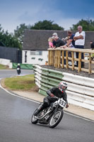 Vintage-motorcycle-club;eventdigitalimages;mallory-park;mallory-park-trackday-photographs;no-limits-trackdays;peter-wileman-photography;trackday-digital-images;trackday-photos;vmcc-festival-1000-bikes-photographs